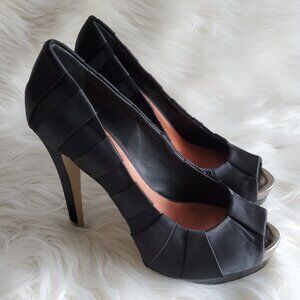 BCBGMAXAZRIA Black Satin Peep Toe Pumps SZ 8.5